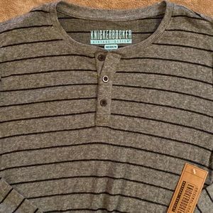 Mens medium Knickerbocker Lon sleeve Henley. NWT